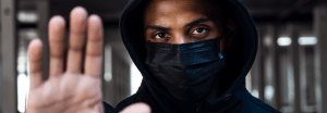 Não tanto quanto antes, mas a raça ainda conta muito: mudanças e permanências na questão racial no Brasil contemporâneo