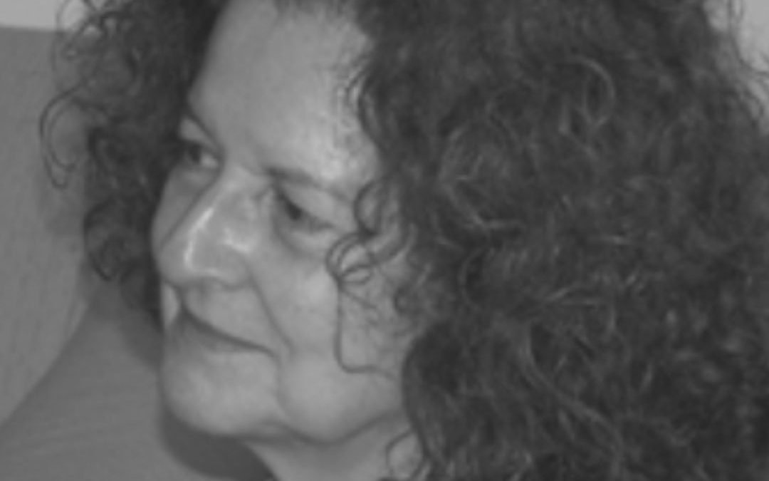 Neide Esterci