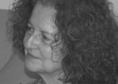 Neide Esterci