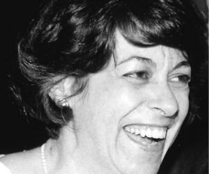 Nota de pesar: Alzira Alves de Abreu